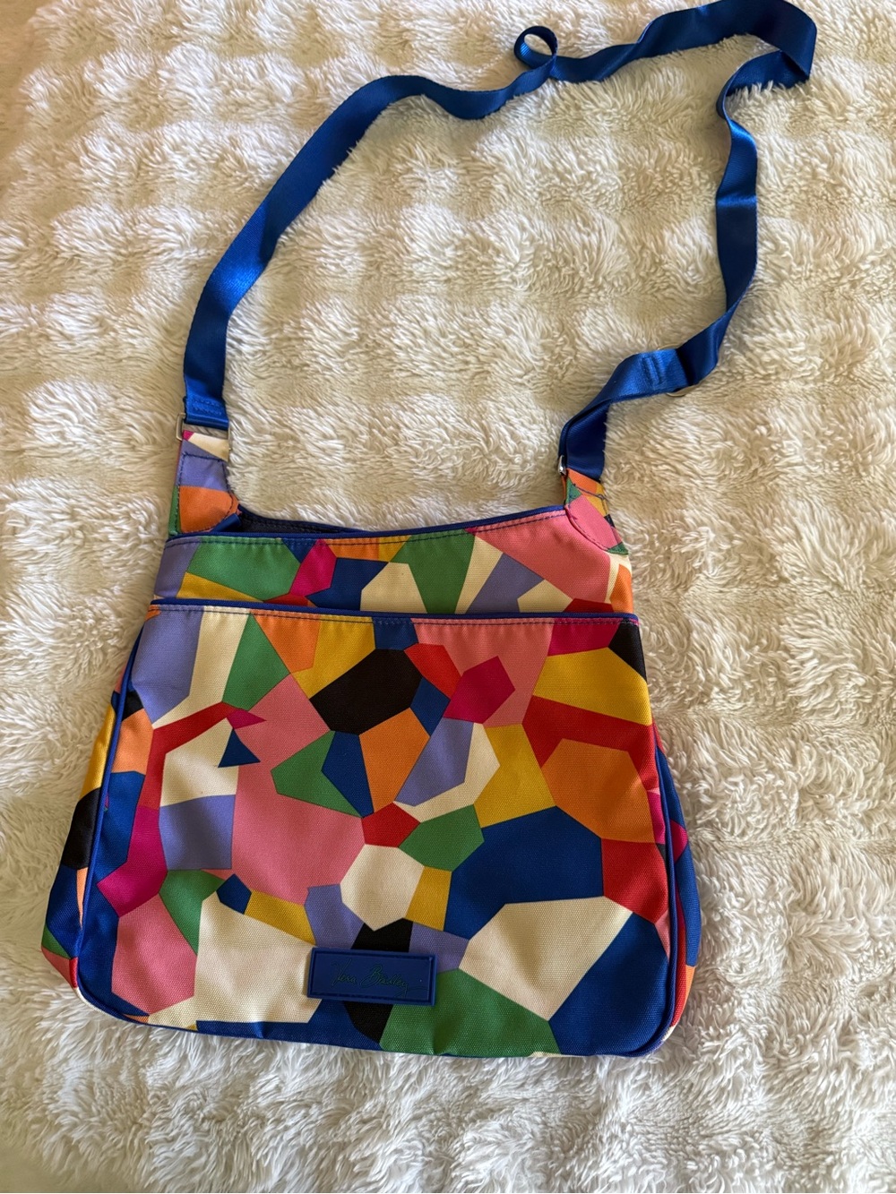 VERA BRADLEY Multicolor Geometric Crossbody Bag - Blue Strap RETIRED